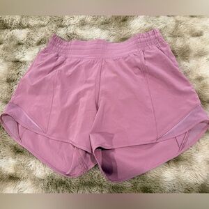Hotty hot high rise short 4”